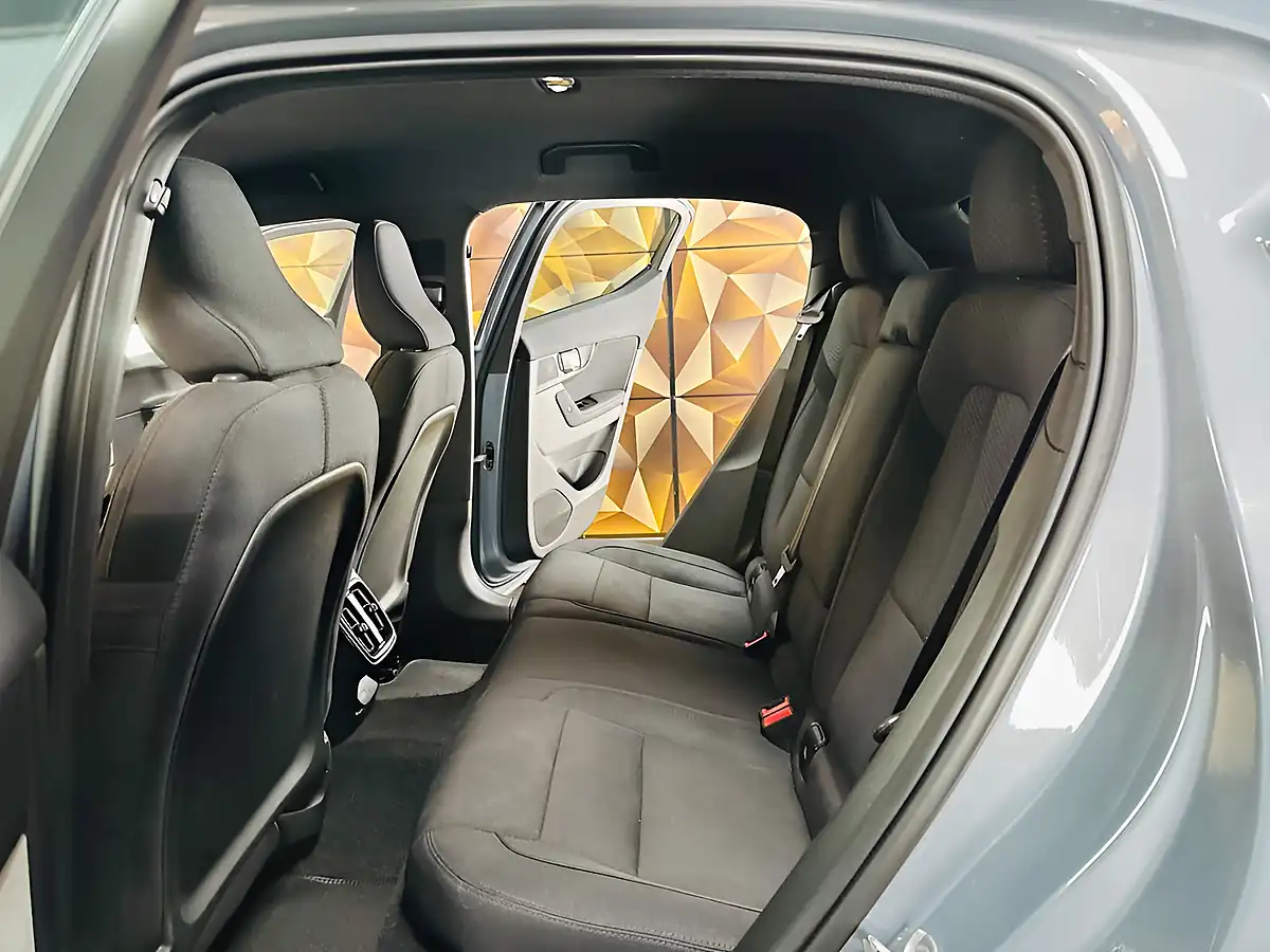Used 2023 Polestar Polestar 2 Long Range Fastback Grey - Interior and Exterior details 19