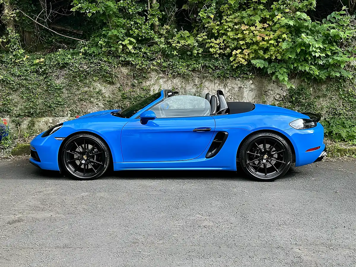 Used 2023 Porsche 718 Boxster Gts Shark Blue - Interior and Exterior details 11