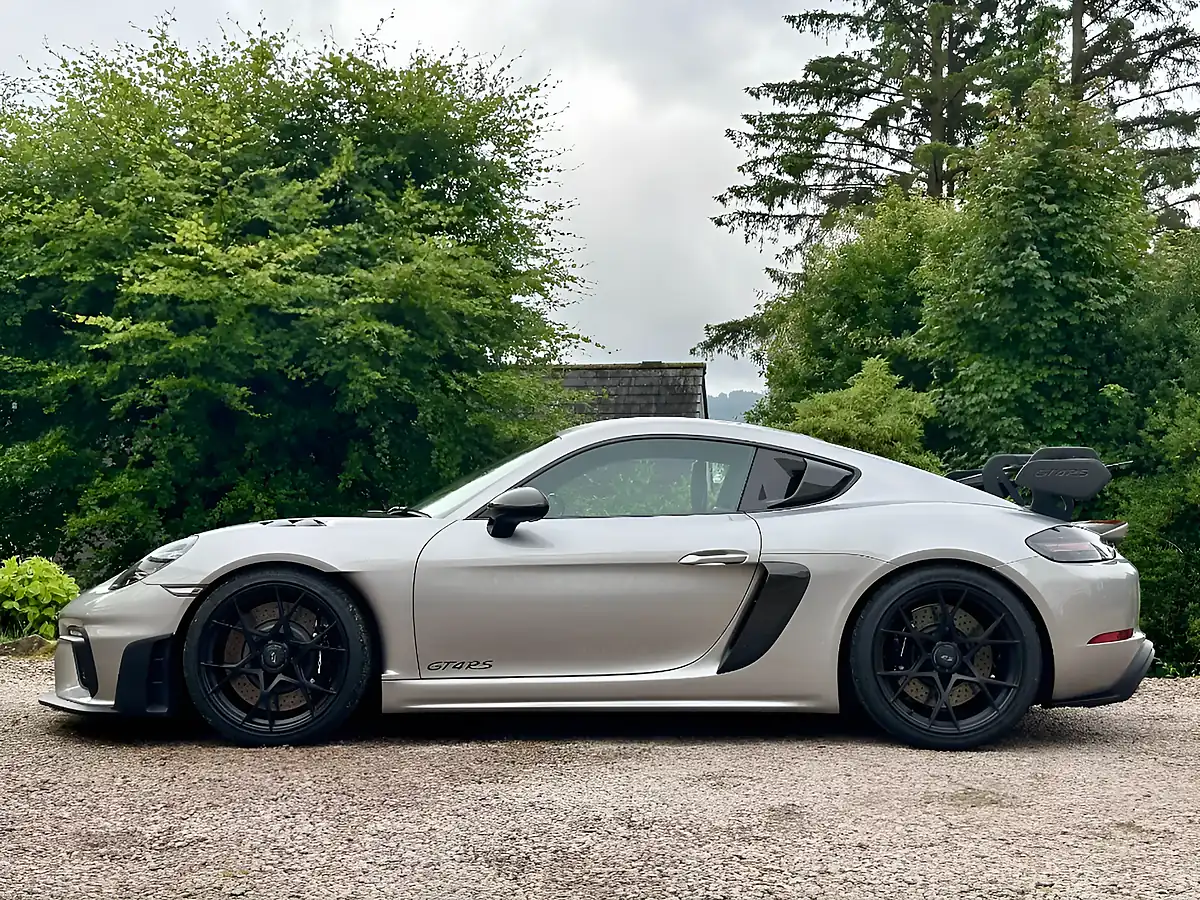 Used 2023 Porsche 718 Cayman GT4 RS GT Silver - Interior and Exterior details 4