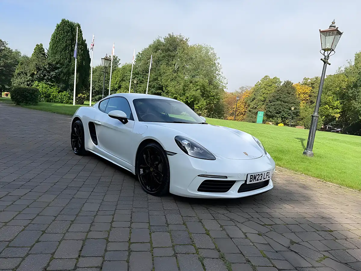 Used 2023 Porsche 718 Cayman Style Edition White - Front View