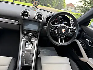 Used 2023 Porsche 718 Cayman Style Edition White - Interior and Exterior details 17