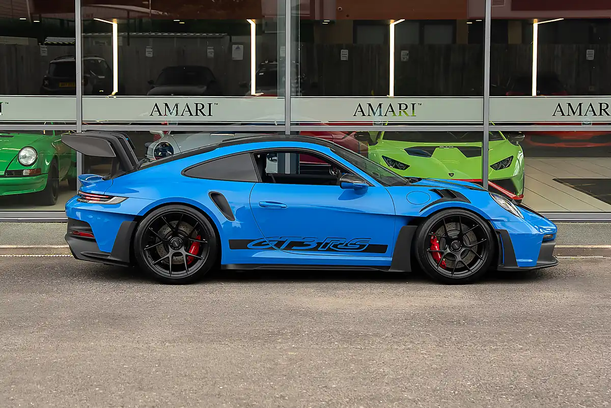 Used 2023 Porsche 911 992 GT3 RS Weissach Shark Blue - Interior and Exterior details 2