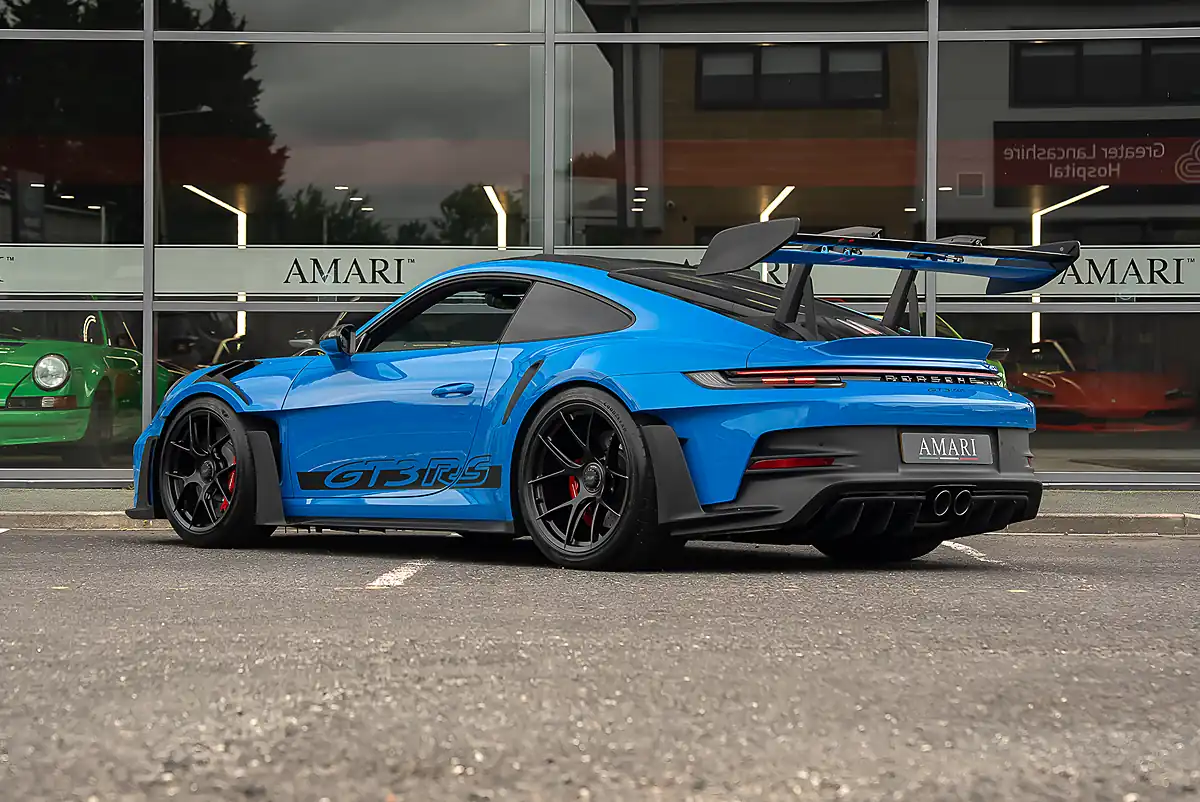 Used 2023 Porsche 911 992 GT3 RS Weissach Shark Blue - Interior and Exterior details 3