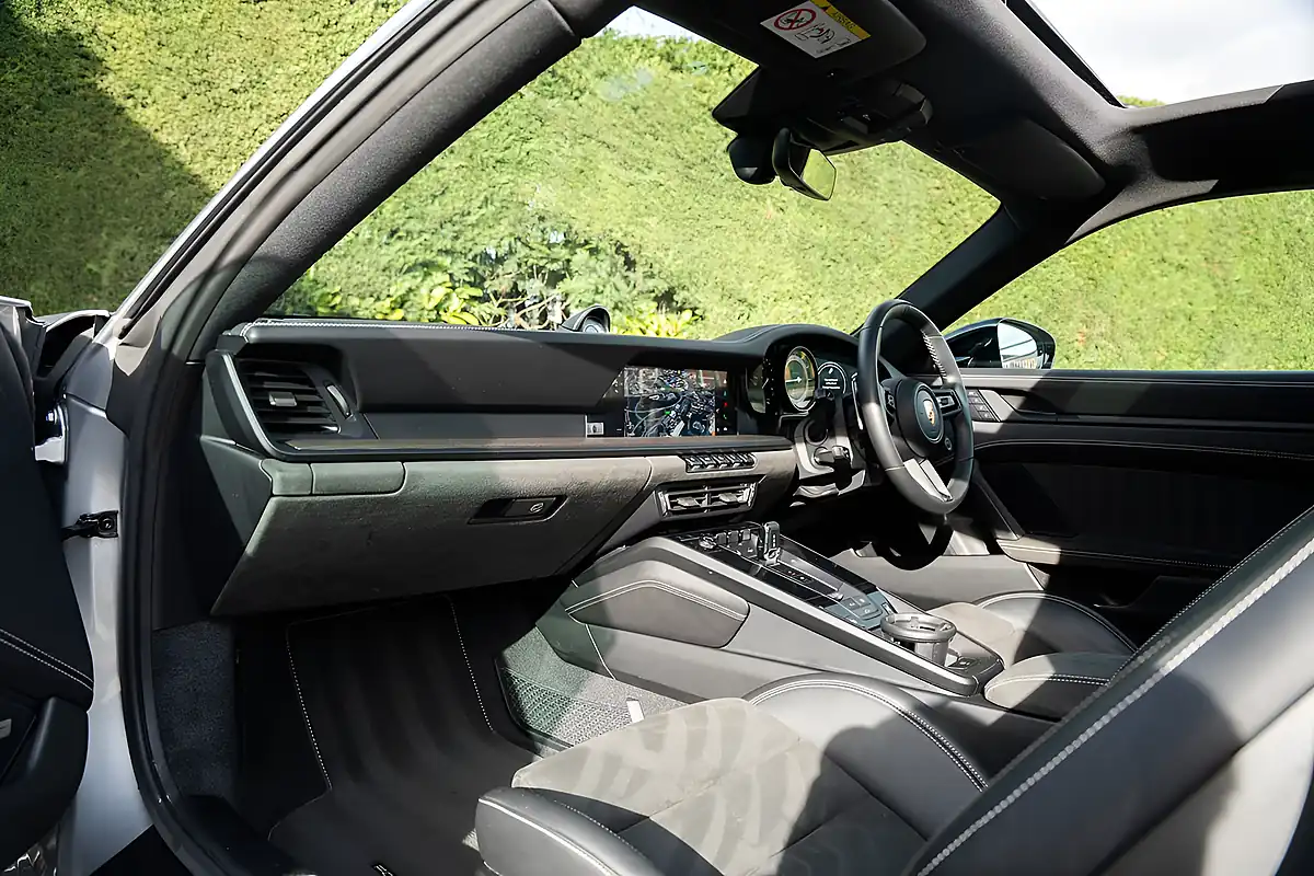Used 2023 Porsche 911 Carrera 4 Gts Silver - Interior and Exterior details 20