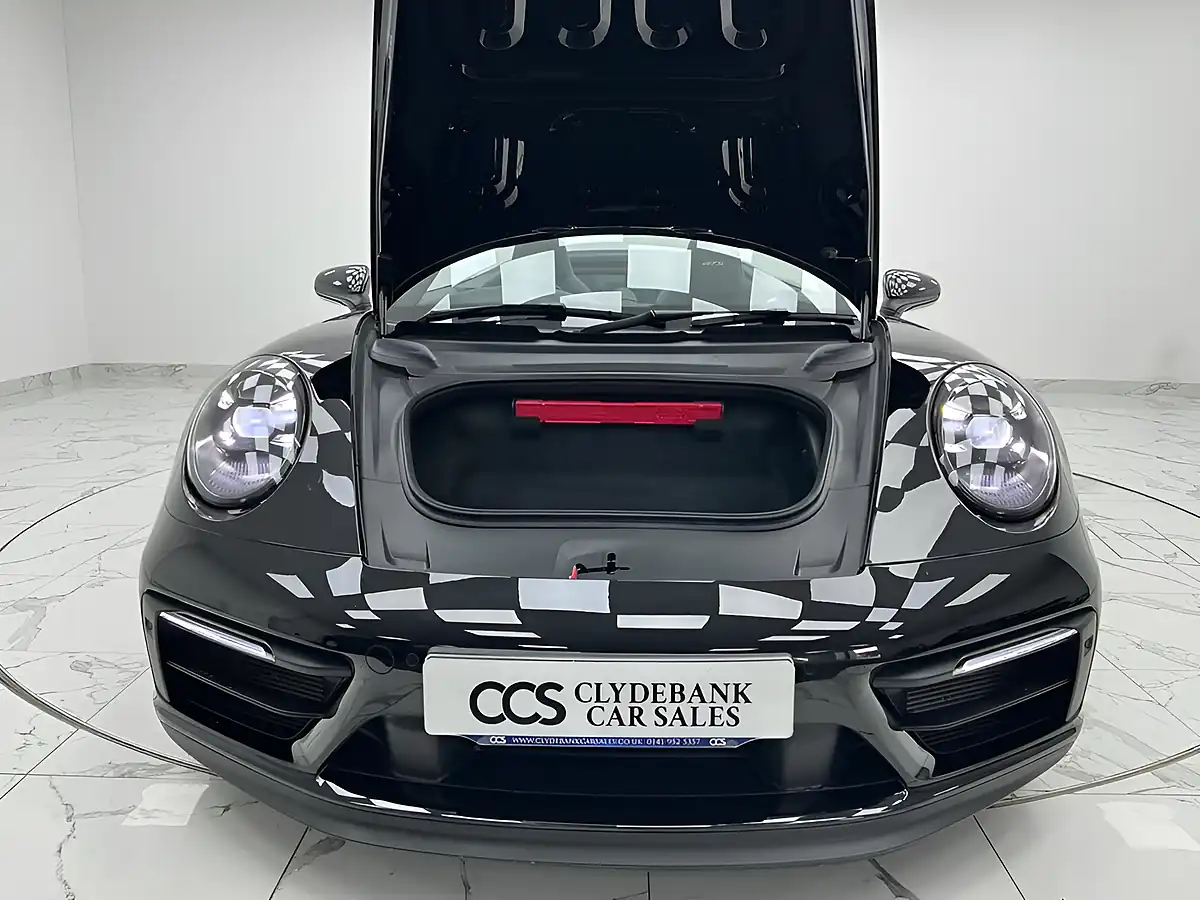 Used 2023 Porsche 911 Carrera Gts Black - Interior and Exterior details 18