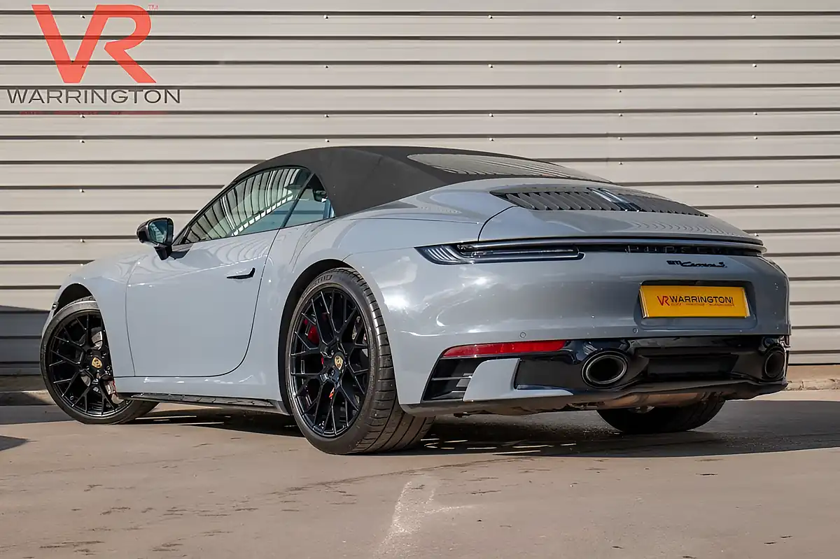 Used 2023 Porsche 911 Carrera S Convertible Arctic Grey - Interior and Exterior details 12