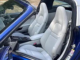 Used 2023 Porsche 911 Gts Targa Gentian Blue - Interior and Exterior details 9