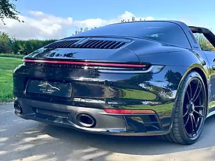 Used 2023 Porsche 911 Gts Targa Jet Black - Interior and Exterior details 2