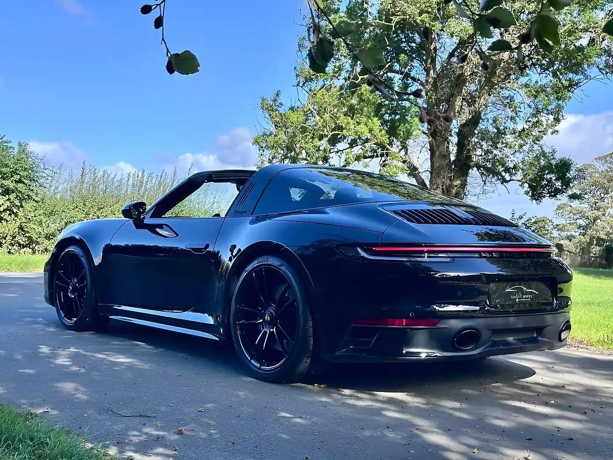 Used 2023 Porsche 911 Gts Targa Jet Black - Interior and Exterior details 18