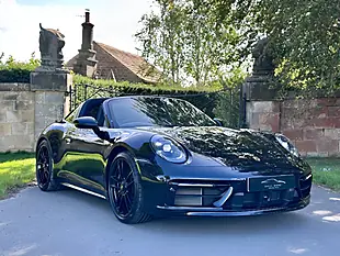 Used 2023 Porsche 911 Gts Targa Jet Black - Interior and Exterior details 19