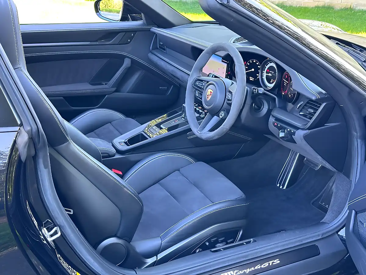 Used 2023 Porsche 911 Gts Targa Jet Black - Interior and Exterior details 7