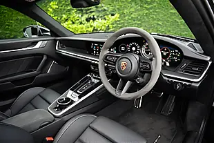 Used 2023 Porsche 911 T Black - Interior and Exterior details 4