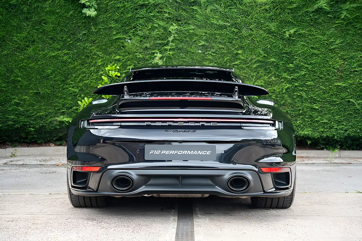 Used 2023 Porsche 911 T Black - Interior and Exterior details 8