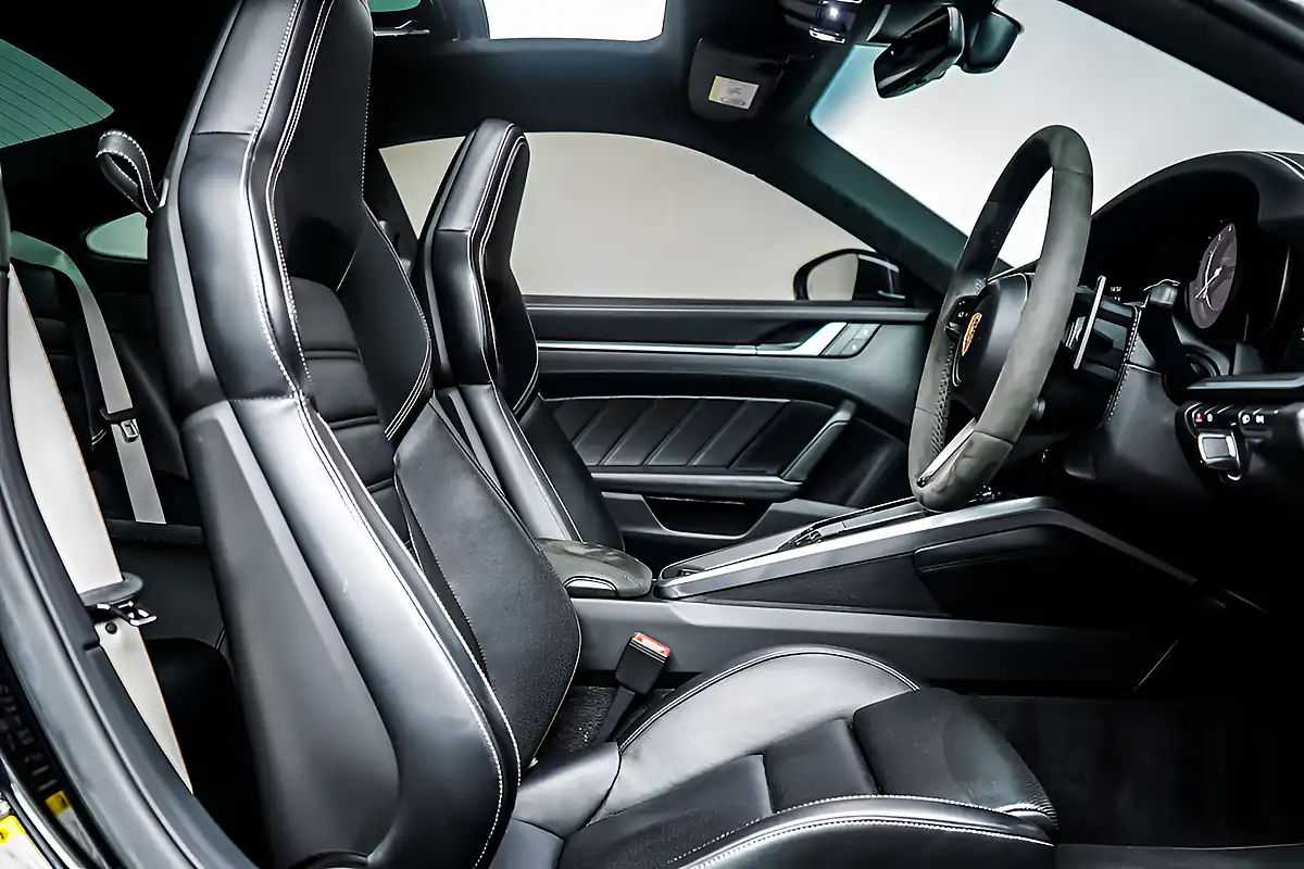 Used 2023 Porsche 911 Turbo S Black - Interior and Exterior details 5