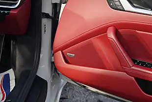 Used 2023 Porsche 911 Turbo S Crayon (grey) - Interior and Exterior details 15