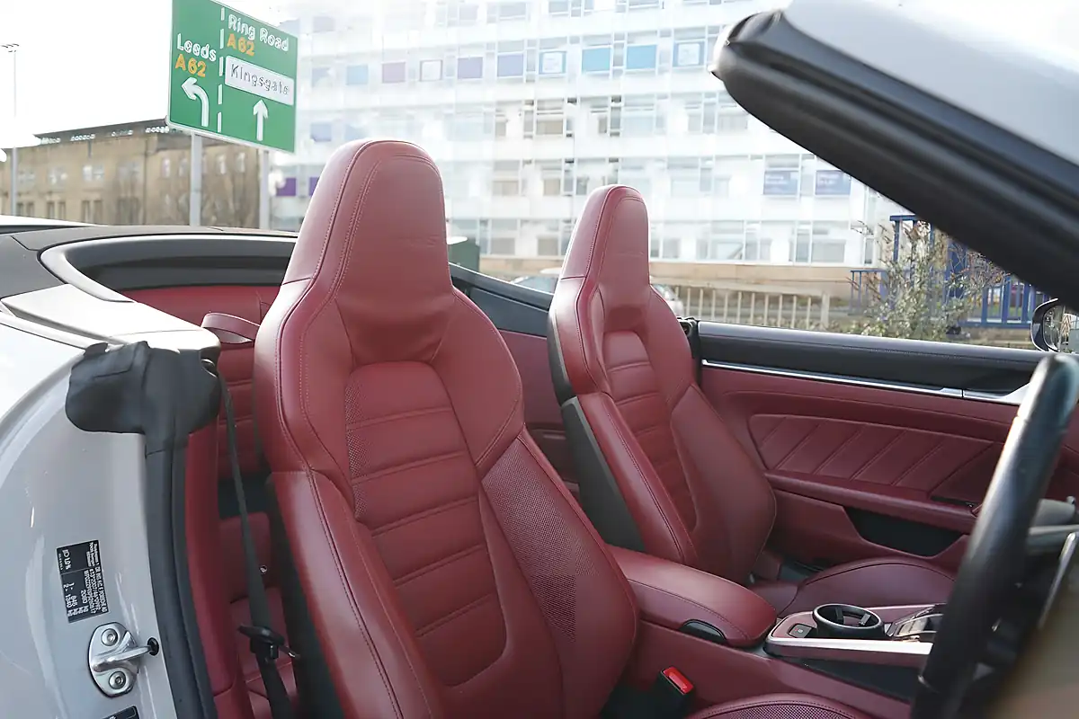 Used 2023 Porsche 911 Turbo S Crayon (grey) - Interior and Exterior details 3