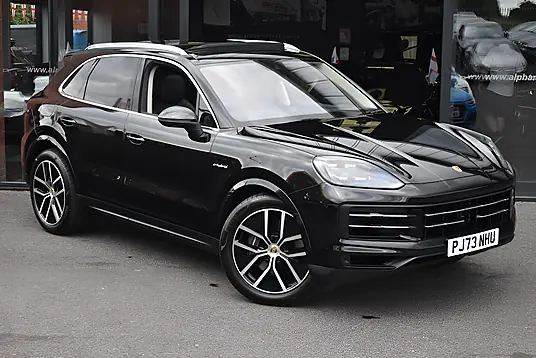 2023 Porsche Cayenne E-Hybrid