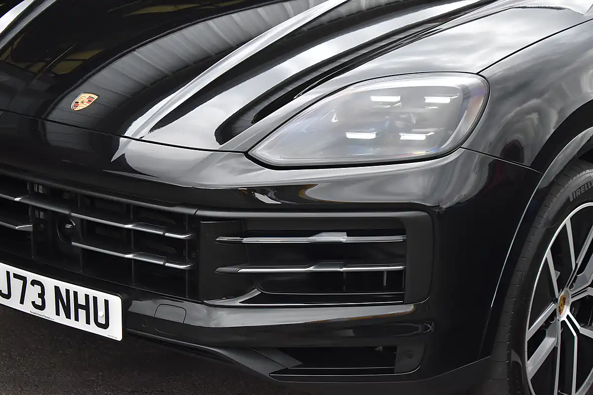 Used 2023 Porsche Cayenne Chromite Black - Interior and Exterior details 10