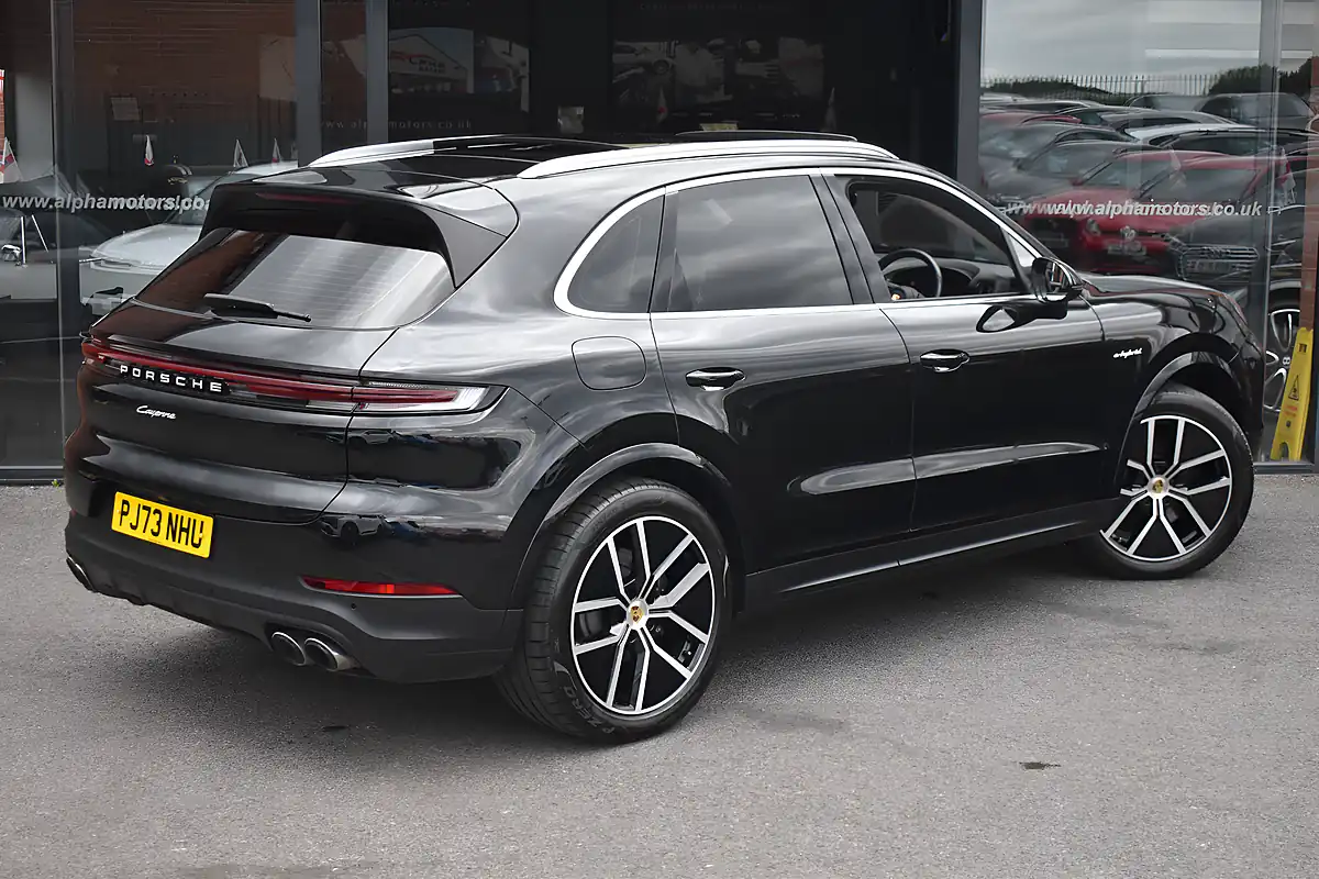 Used 2023 Porsche Cayenne Chromite Black - Interior and Exterior details 5