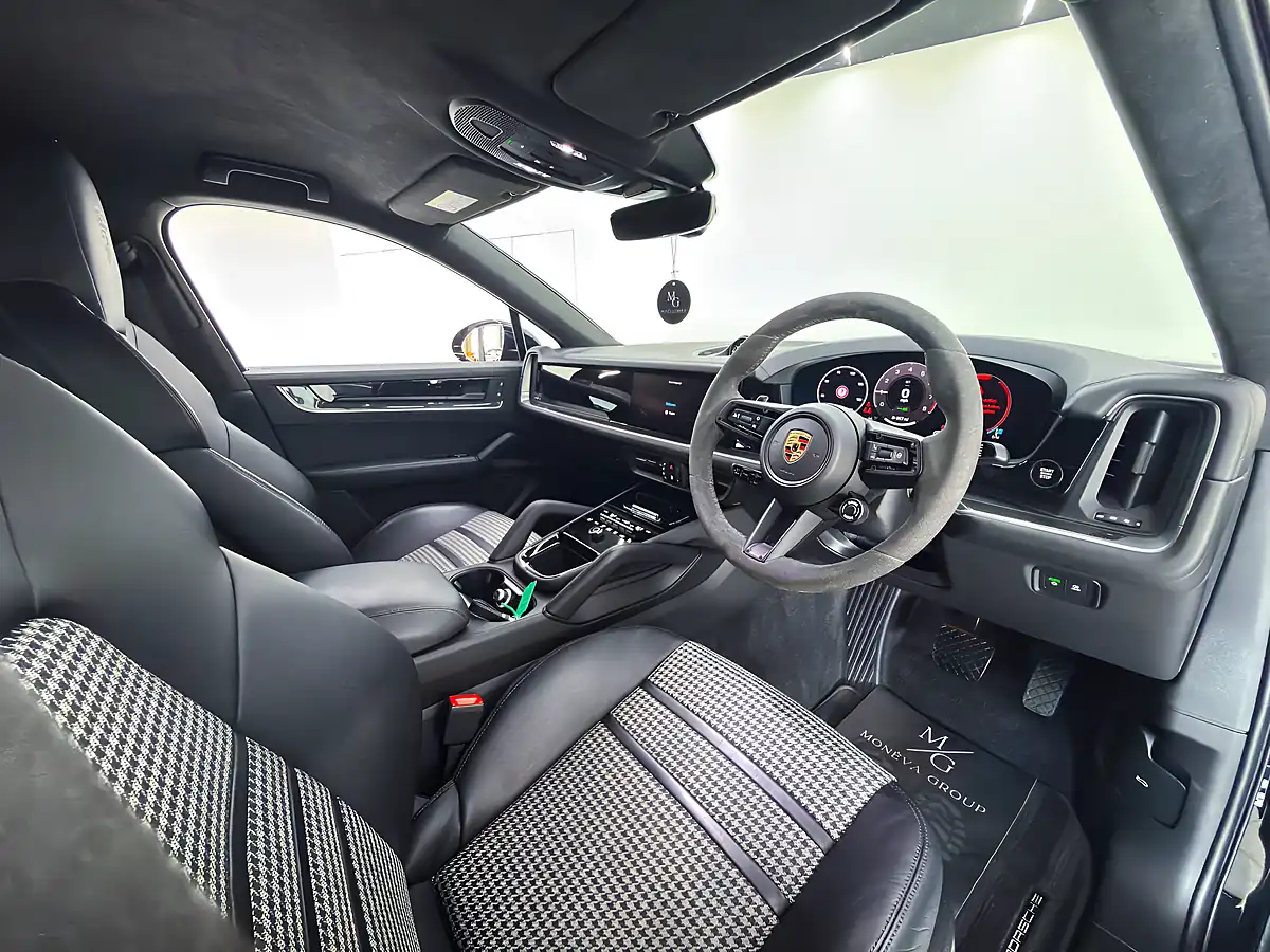 Used 2023 Porsche Cayenne Coupe Black - Interior and Exterior details 11