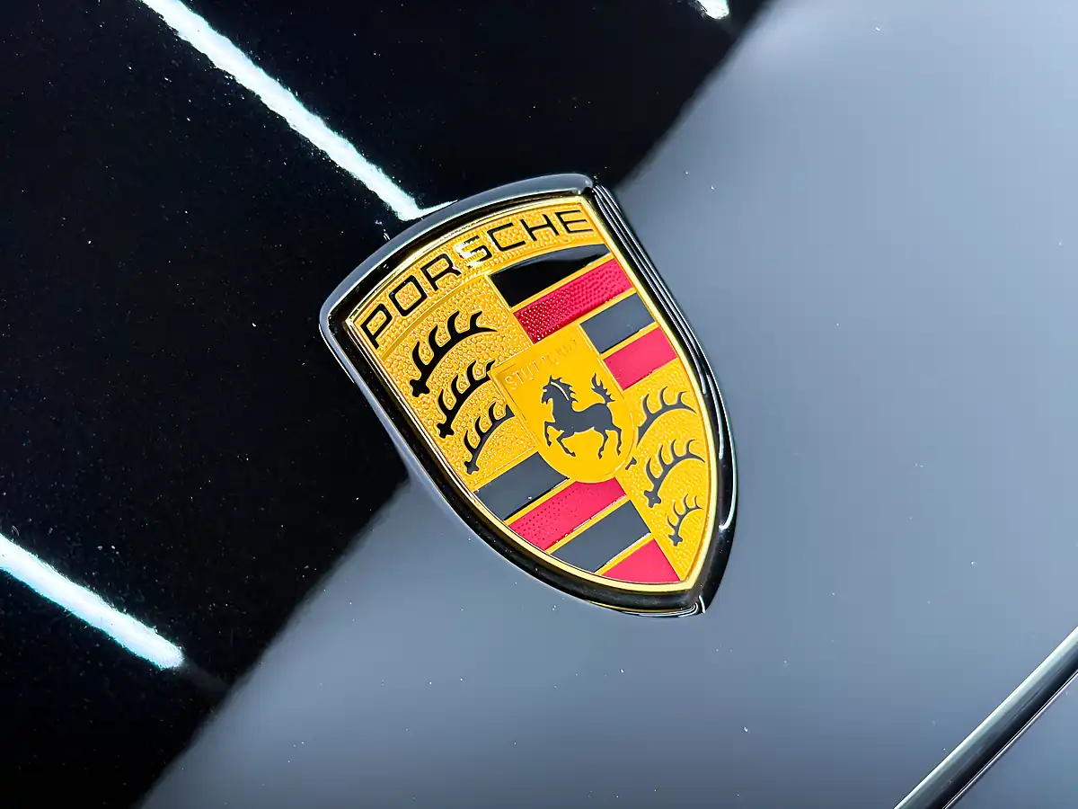 Used 2023 Porsche Cayenne Coupe Black - Interior and Exterior details 16