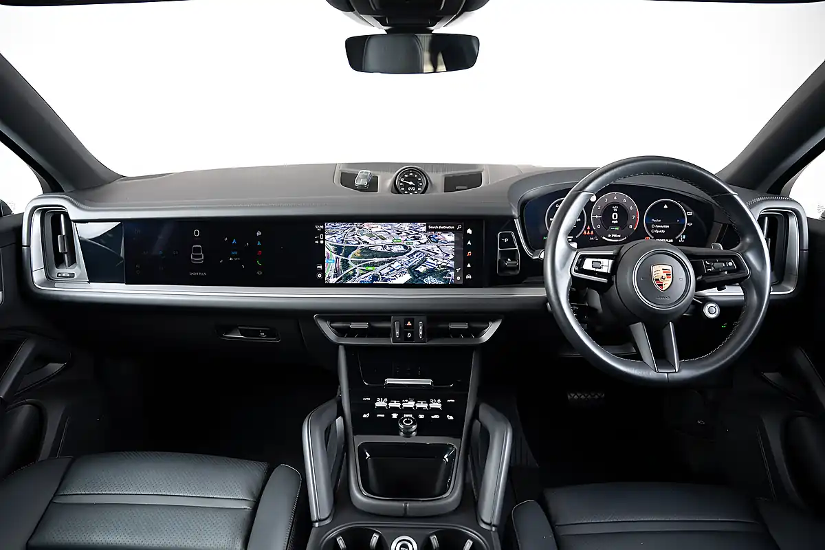 Used 2023 Porsche Cayenne Coupe Grey - Interior and Exterior details 4