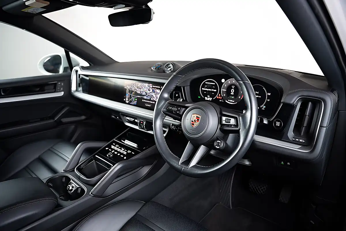 Used 2023 Porsche Cayenne Coupe Grey - Interior and Exterior details 8