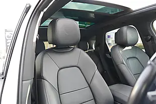 Used 2023 Porsche Cayenne Panroof+sport Design Pack White - Interior and Exterior details 10