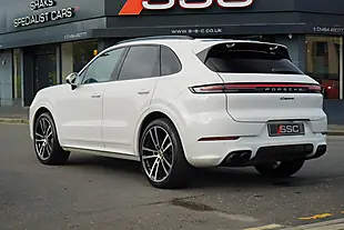 Used 2023 Porsche Cayenne Panroof+sport Design Pack White - Interior and Exterior details 2