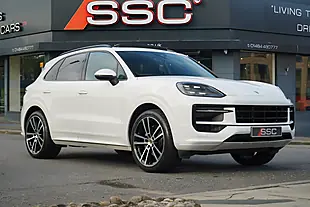 Used 2023 Porsche Cayenne Panroof+sport Design Pack White - Interior and Exterior details 4