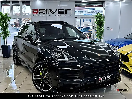 2023 Porsche Cayenne Platinum Edition 3.0 E-Hybrid