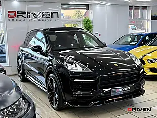Used 2023 Porsche Cayenne Platinum Edition Black - Interior and Exterior details 10