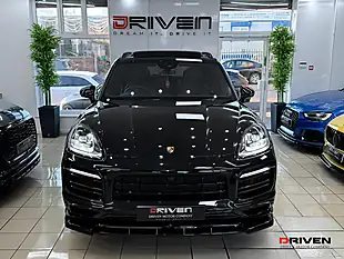 Used 2023 Porsche Cayenne Platinum Edition Black - Interior and Exterior details 3