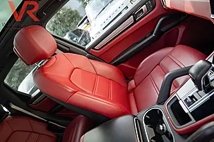 Used 2023 Porsche Cayenne Platinum Edition Carrera White Metallic - Interior and Exterior details 3