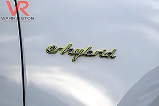 Used 2023 Porsche Cayenne Platinum Edition Carrera White Metallic - Interior and Exterior details 7