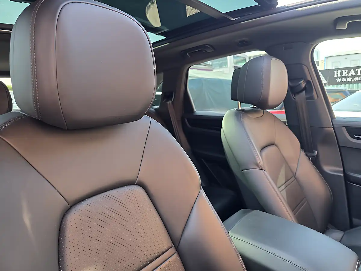 Used 2023 Porsche Cayenne S Grey - Interior and Exterior details 15