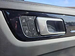 Used 2023 Porsche Cayenne S Grey - Interior and Exterior details 17