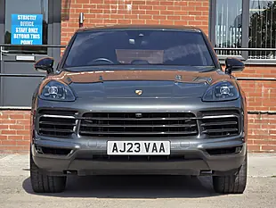 Used 2023 Porsche Cayenne S Grey - Interior and Exterior details 8