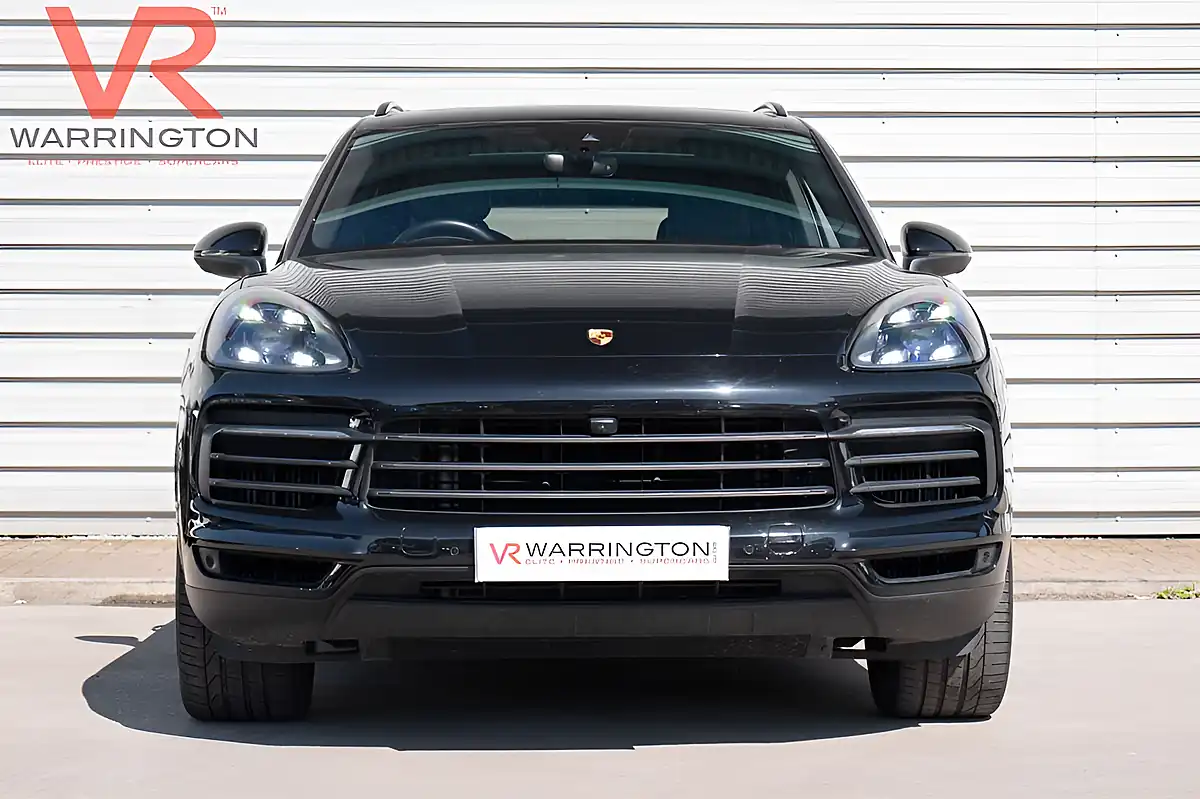 Used 2023 Porsche Cayenne S Platinum Edition Chromite Black - Interior and Exterior details 4