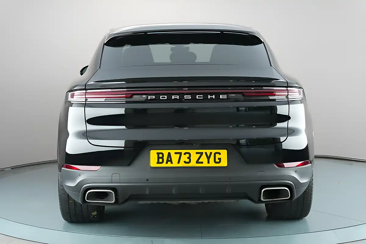 Used 2023 Porsche Cayenne Tiptronics Black - Interior and Exterior details 6