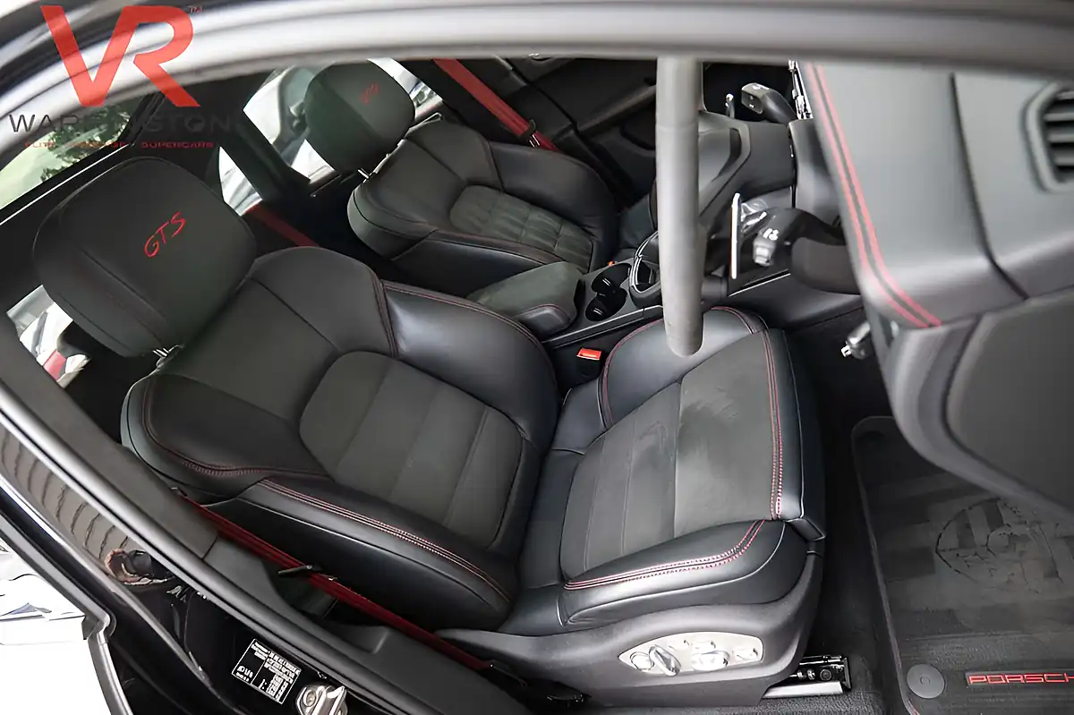 Used 2023 Porsche Macan Gts Black - Interior and Exterior details 14
