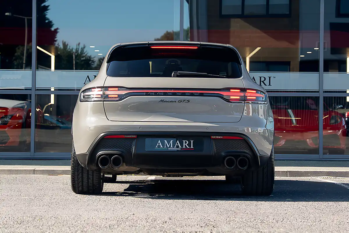Used 2023 Porsche Macan Gts Crayon - Interior and Exterior details 7