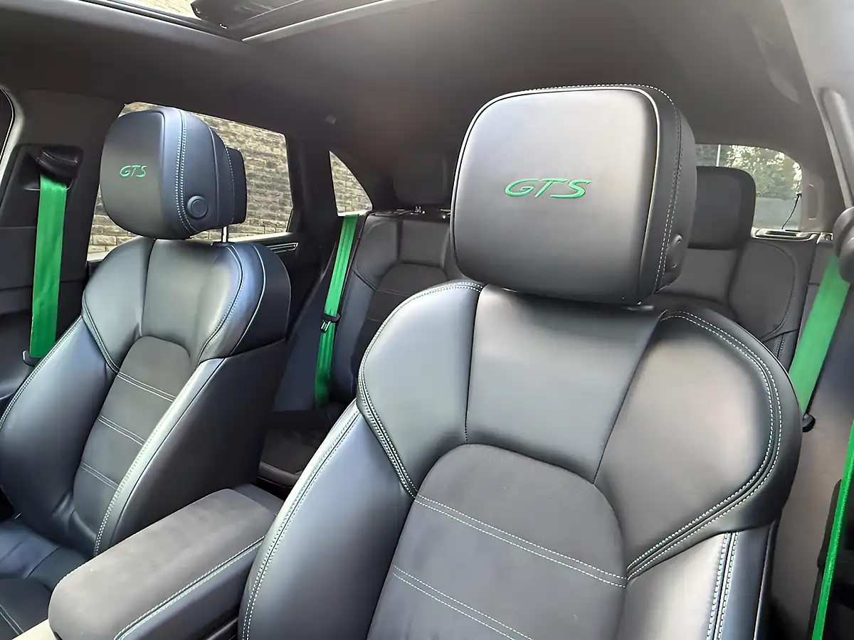 Used 2023 Porsche Macan Gts Green - Interior and Exterior details 16