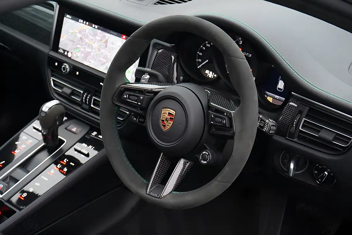 Used 2023 Porsche Macan Gts Green - Interior and Exterior details 13