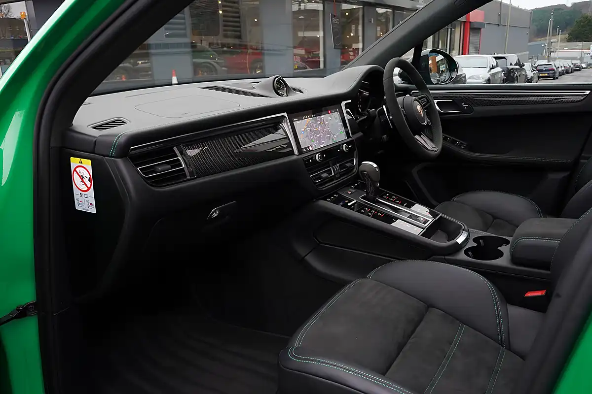 Used 2023 Porsche Macan Gts Green - Interior and Exterior details 16
