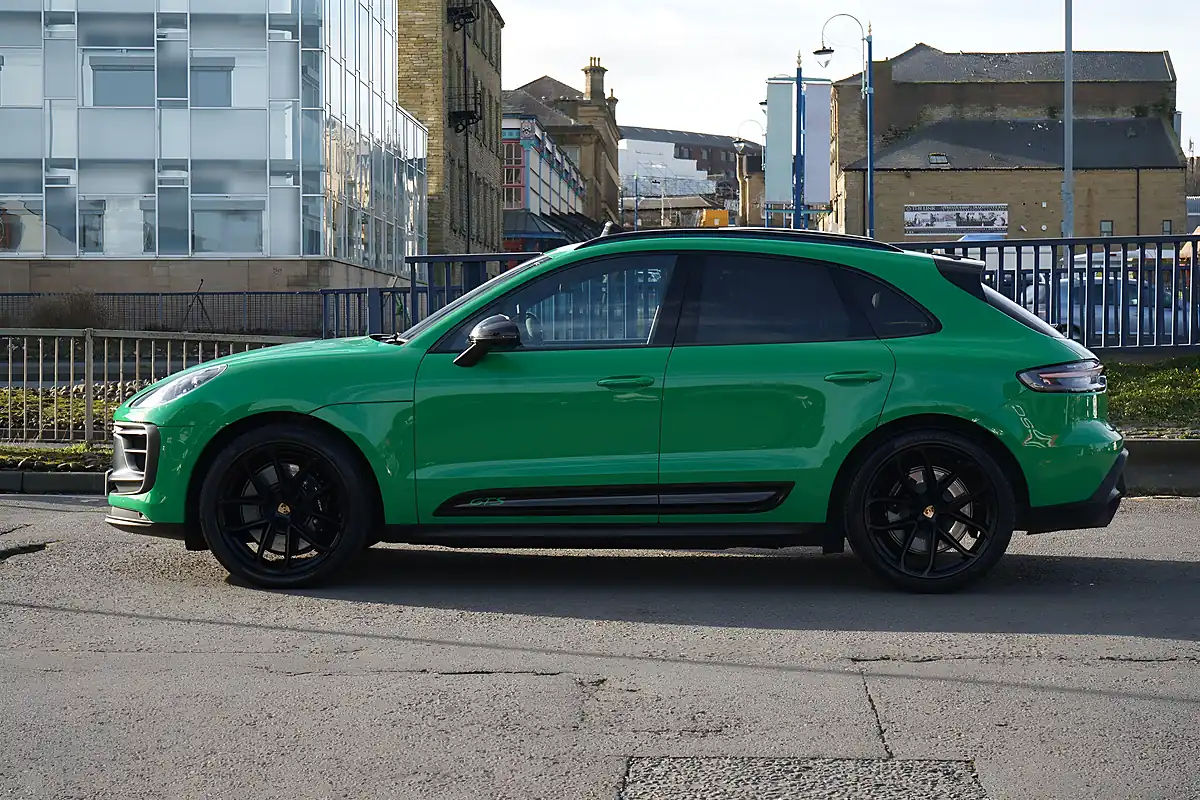 Used 2023 Porsche Macan Gts Green - Interior and Exterior details 8