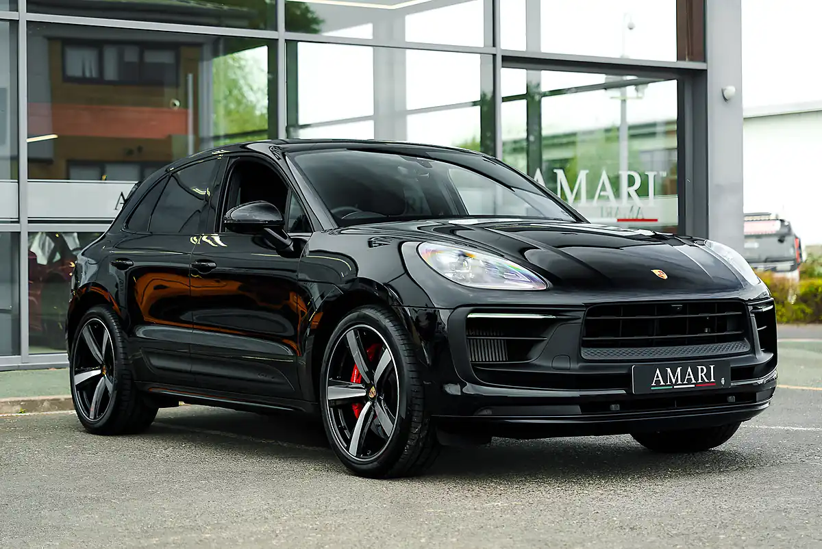 Used 2023 Porsche Macan Gts Jet Black Metallic - Interior and Exterior details 15