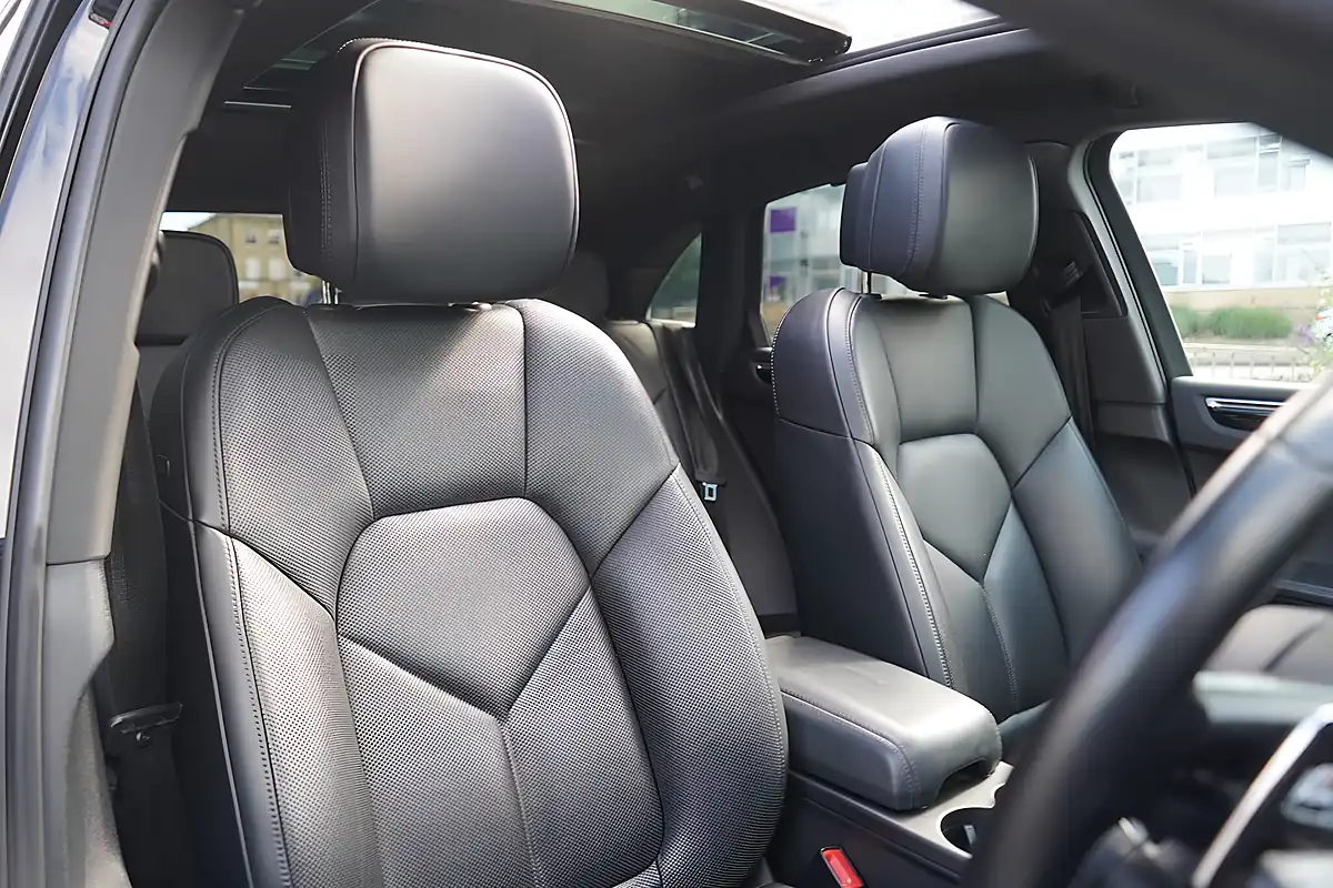 Used 2023 Porsche Macan S Black - Interior and Exterior details 3