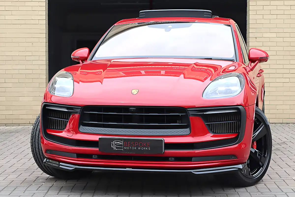 Used 2023 Porsche Macan S Carmine Red - Front View