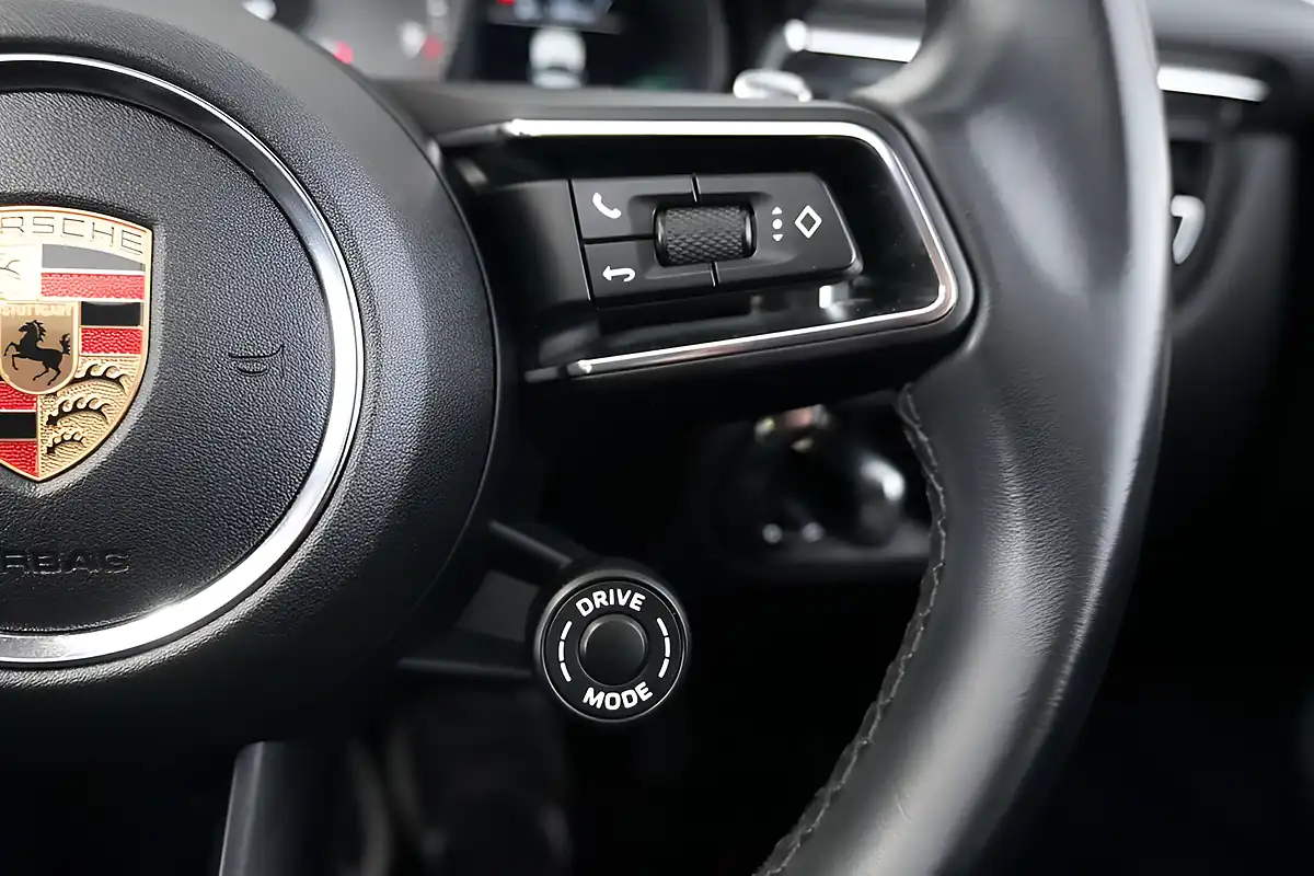 Used 2023 Porsche Macan S Grey - Interior and Exterior details 10
